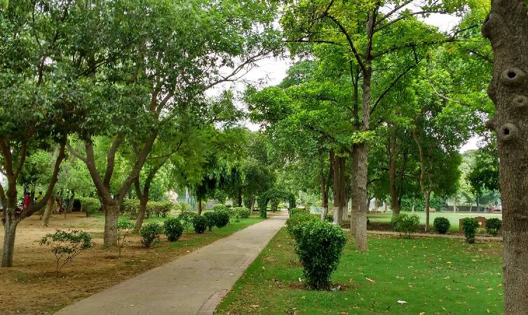 resorts in sohna road